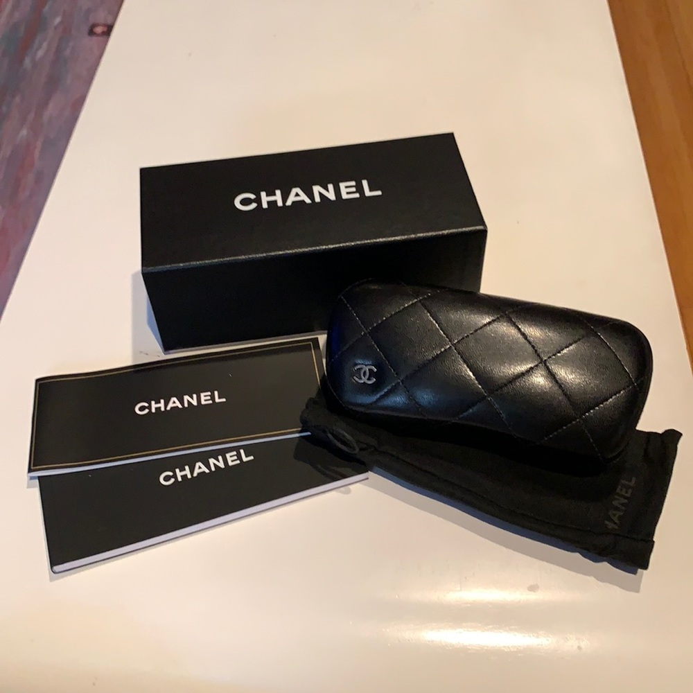Chanel sunglasses case with soft pouch